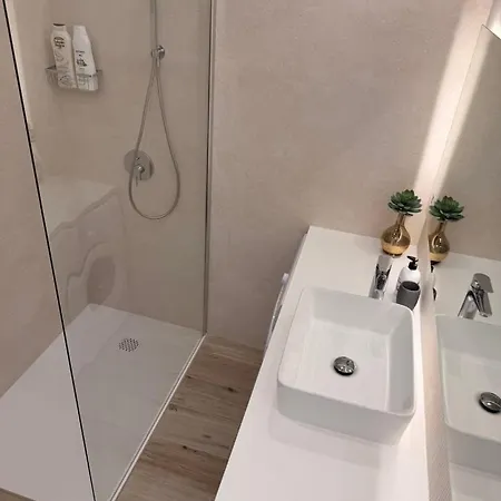 Tenerife Royal Gardens - Frontline -heated Pool * Playa de las Americas (Tenerife)