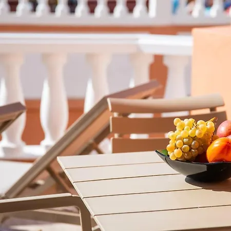 Tenerife Royal Gardens - Frontline -heated Pool * Playa de las Americas (Tenerife)